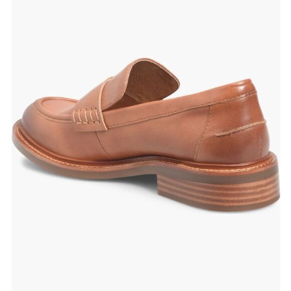 Sofft Meryl Water Resistant Slender Mocassin Toe Loafer Size 6.5 NWT - Picture 4 of 9